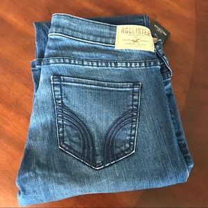 💕SOLD💕 NWT Hollister Skinny Jeans Size 3R